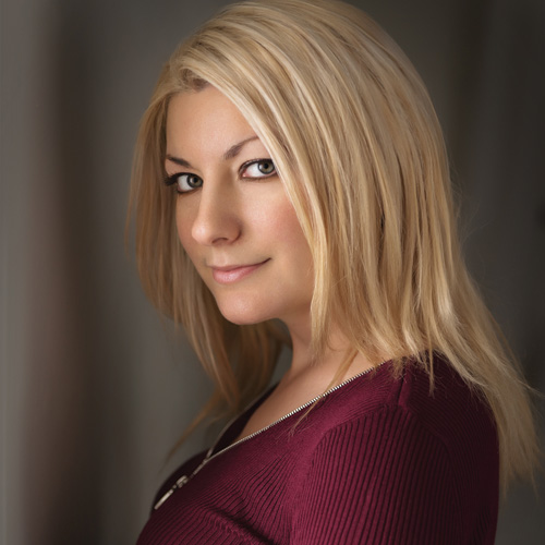 Maxine Lynn